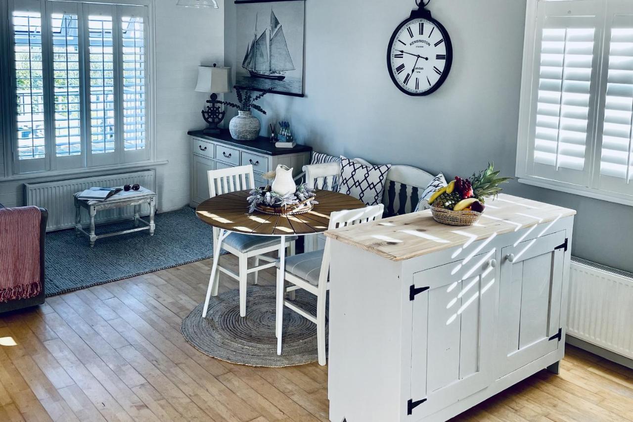 Wavecrest Holiday Cottage By Trident Holiday Homes ガリーボー エクステリア 写真