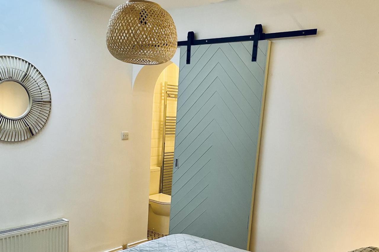 Wavecrest Holiday Cottage By Trident Holiday Homes ガリーボー エクステリア 写真